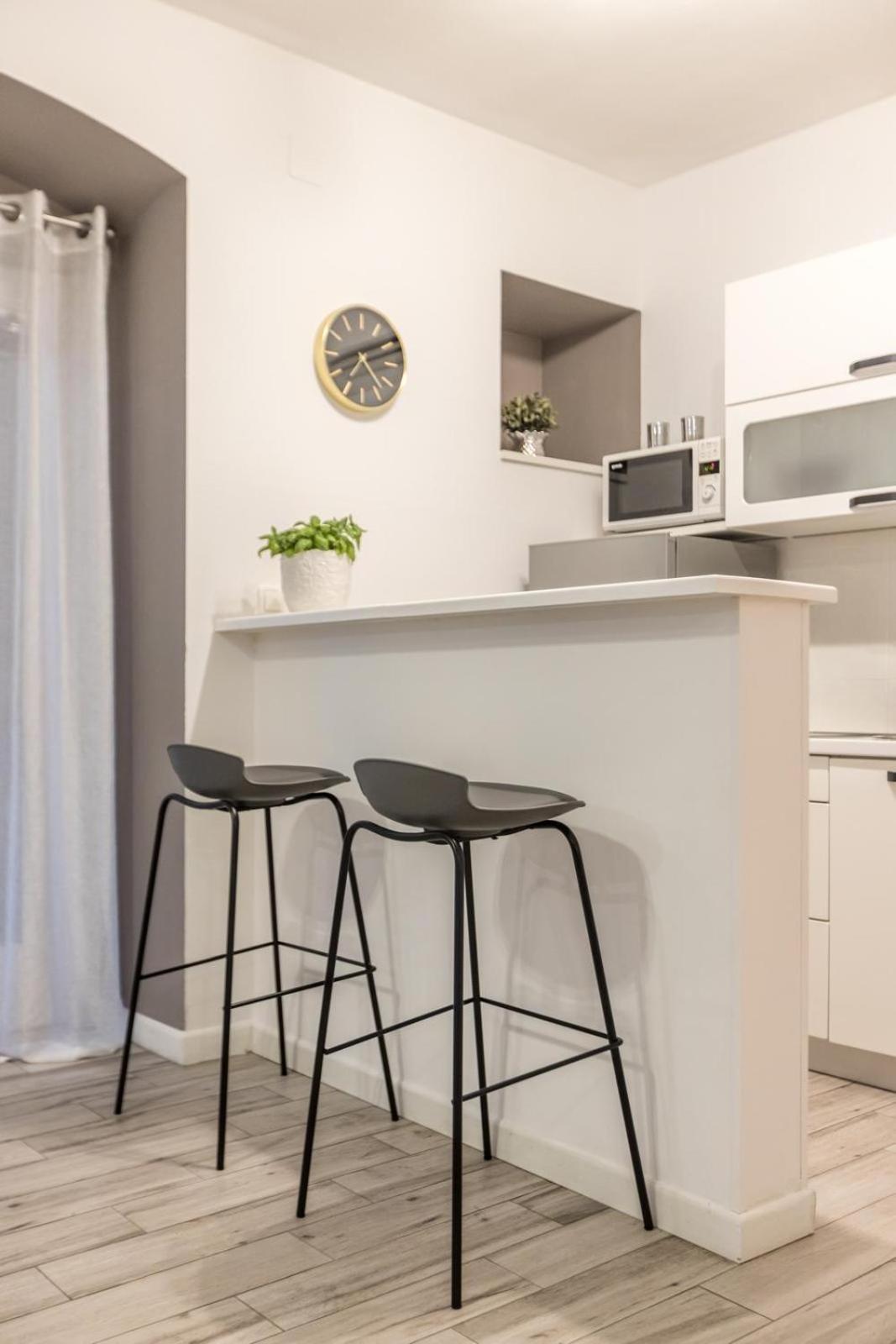 Apartments And Rooms Villa Lina สปลิท ภายนอก รูปภาพ